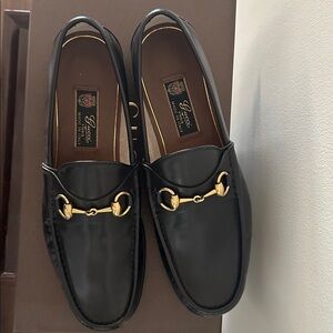 Gucci Black Leather Loafers with Gold Hardware
